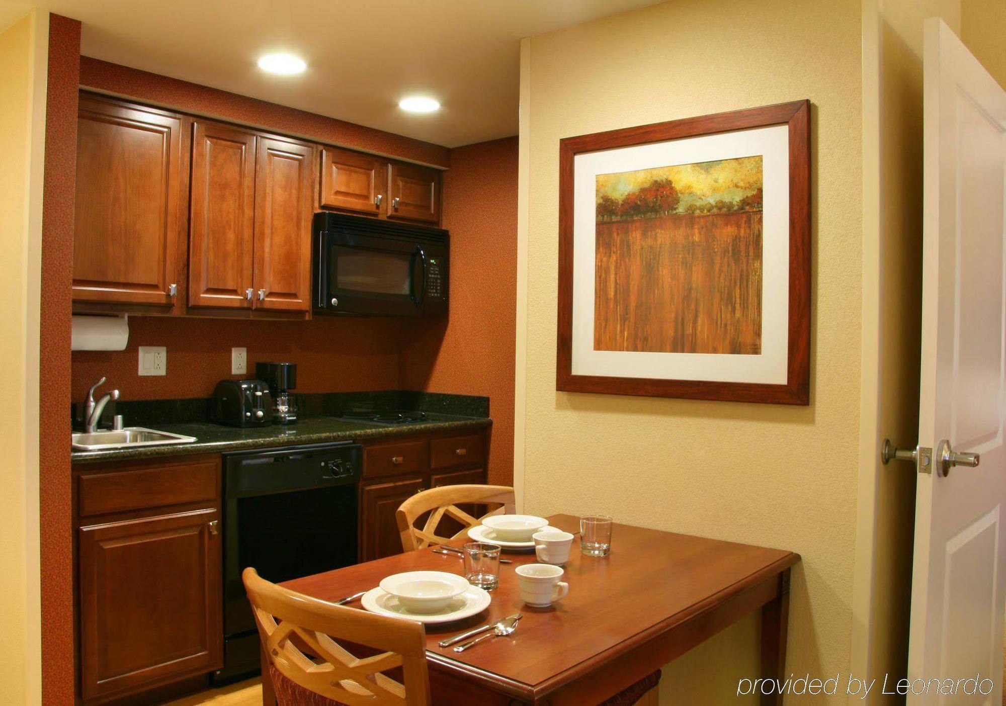 Homewood Suites By Hilton Madison West Habitación foto
